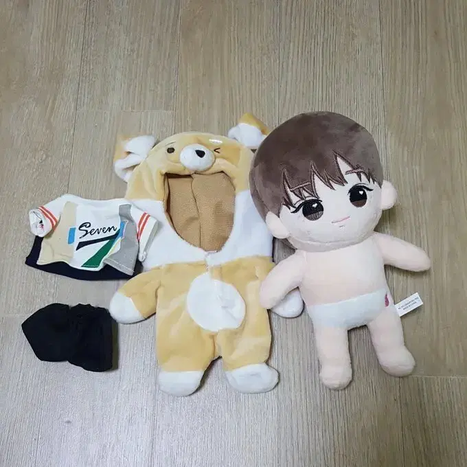 Park Jihoon doll Rajwing WTS