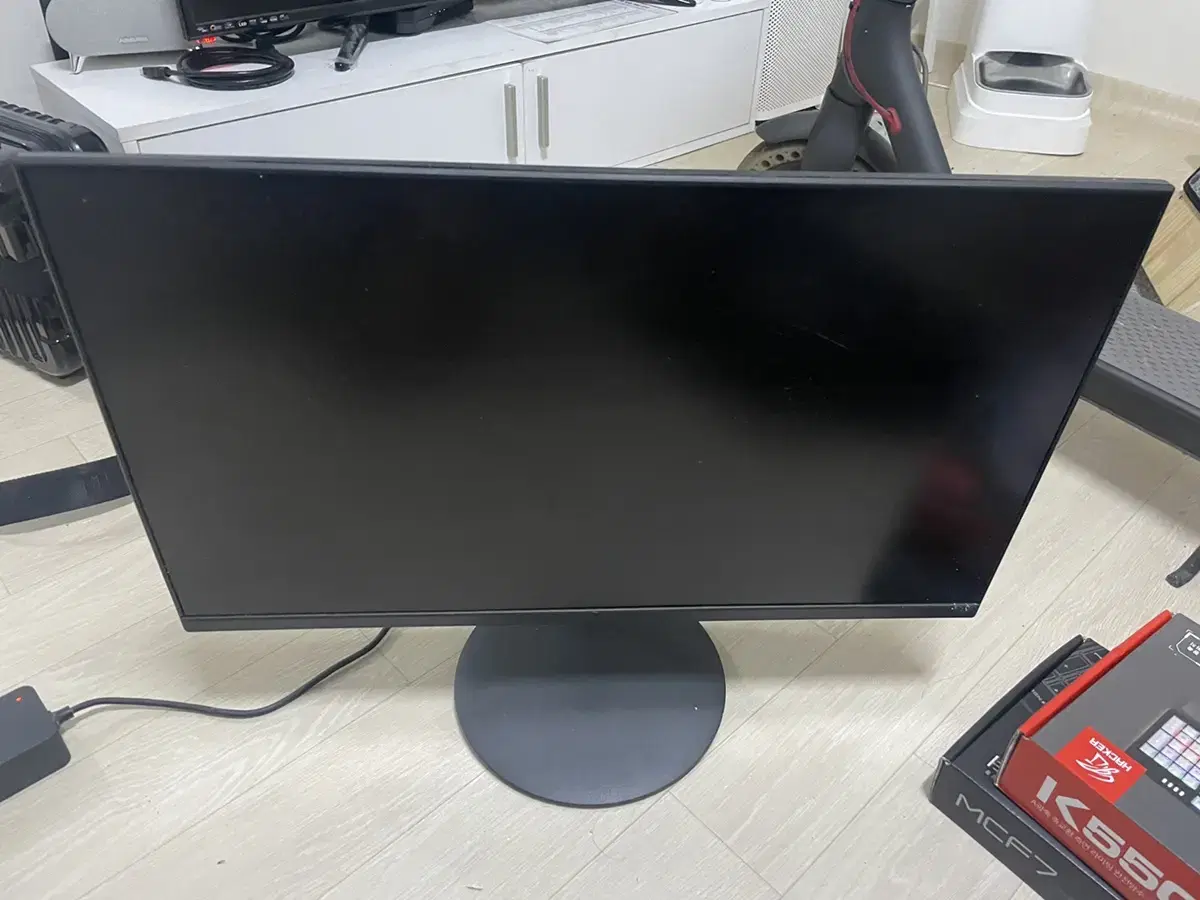 Han Sung Ultron 2460g for monitor parts