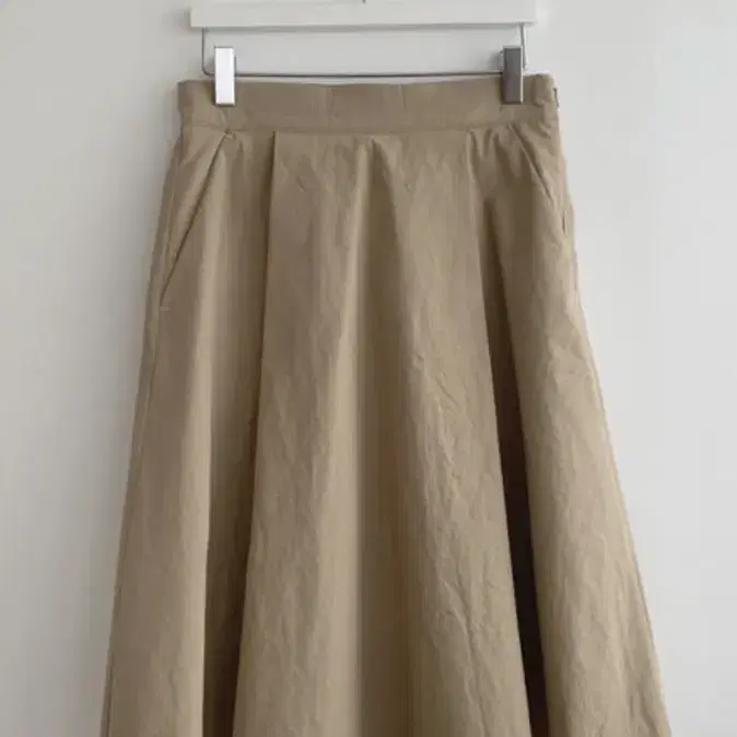 lhea loha skirt 리에마켓 로하스커트 베이지 M