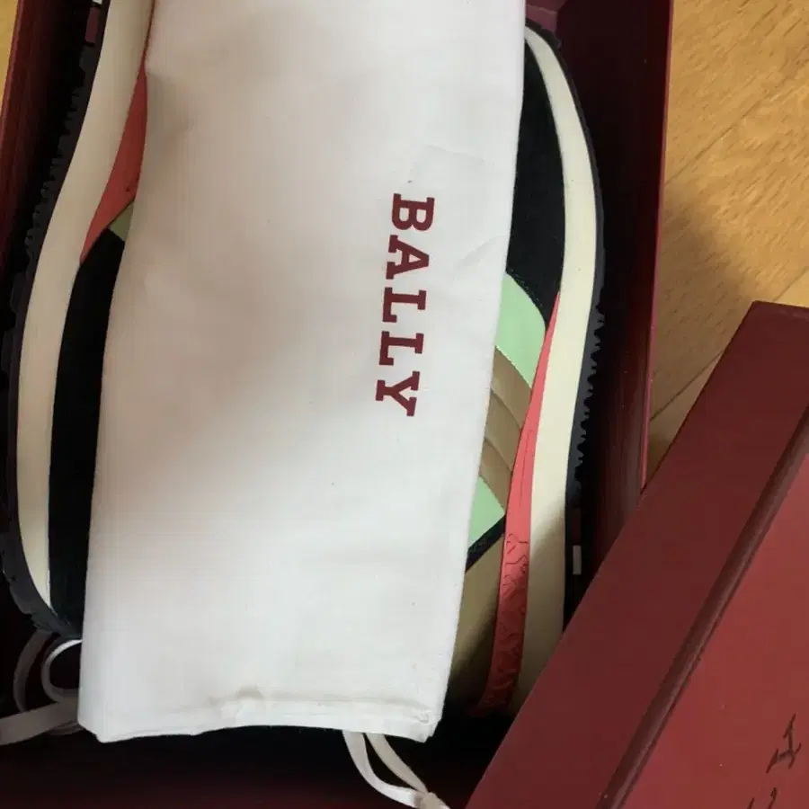 bally 37.5 스니커즈