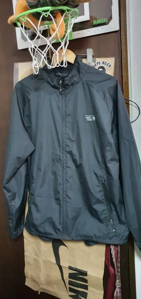 Mountain Hardwear Mountain Hardwear Windstopper Large Black Used