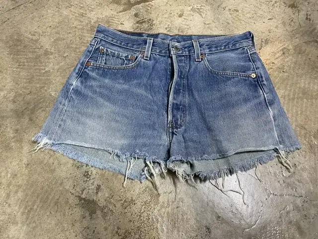 [30][90s] Levis 리바이스 USA 여성 핫팬츠