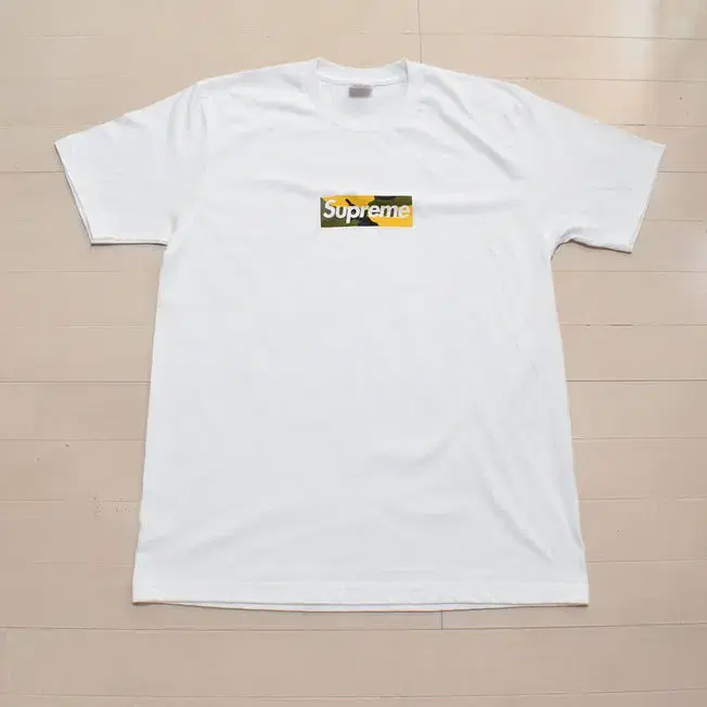 Supreme 17FW Brooklyn Box Logo T.극미중고 상태