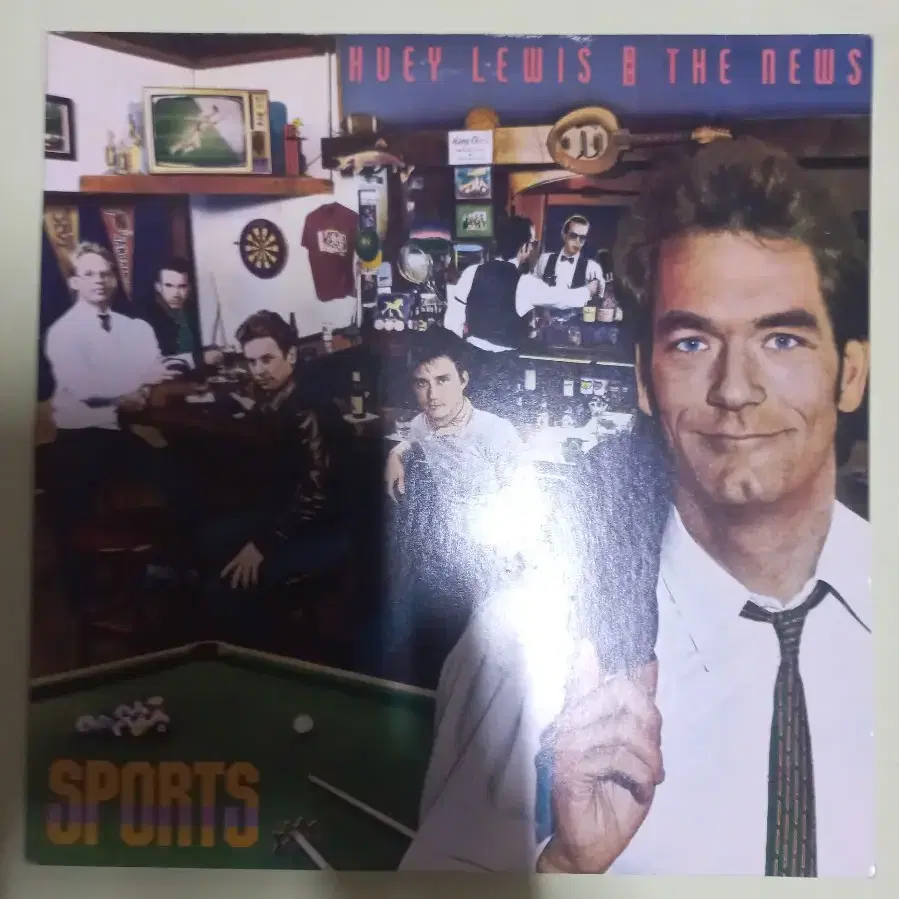 Lp중고 HUEY LEWIS & THE NEWS 음반 판매합니다.