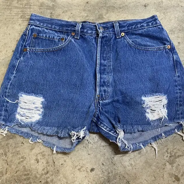 [90s][30] Levis USA 데님핫팬츠