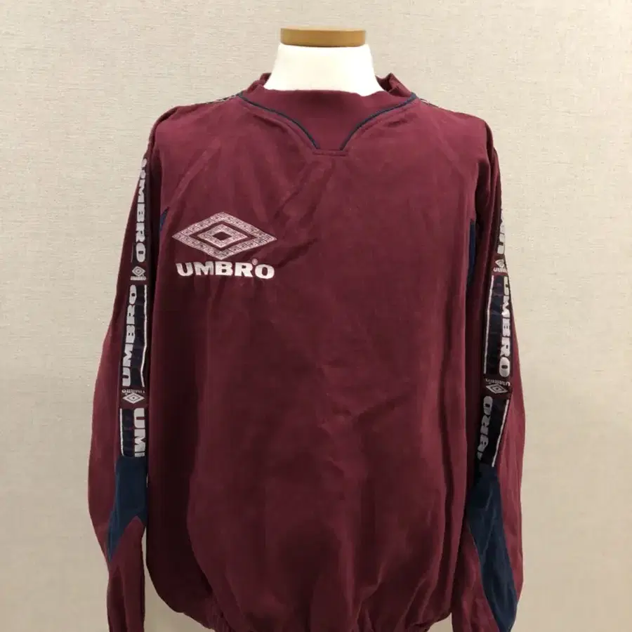 UMBRO warmup .M~L