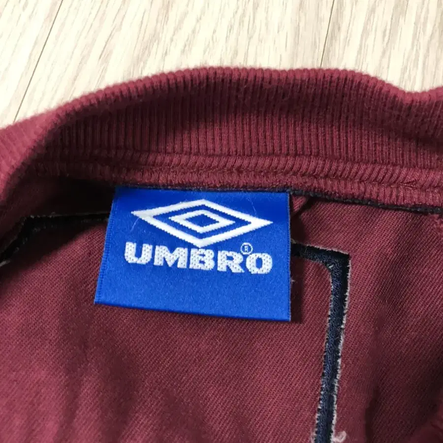 UMBRO warmup .M~L