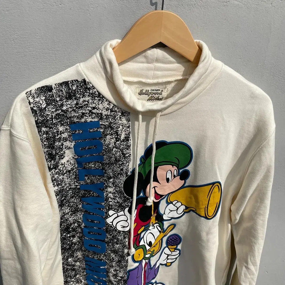 90s Gems Hollywood Mickey Sweatshirts