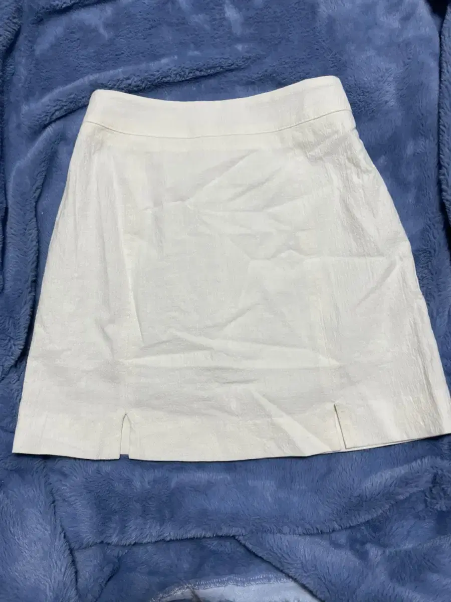 Price drop)Linen white skirtS