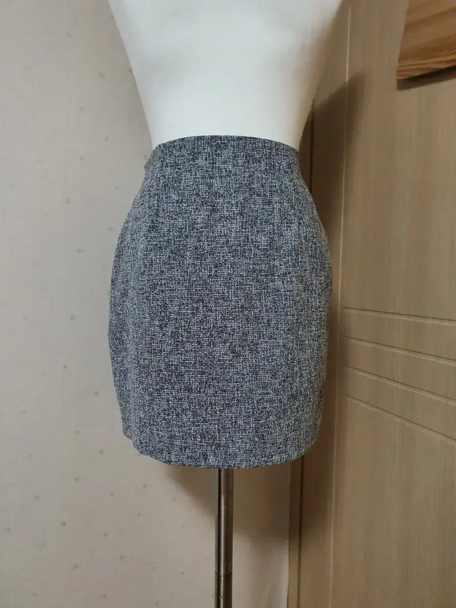 [Linen Boccasis Skirt] sk