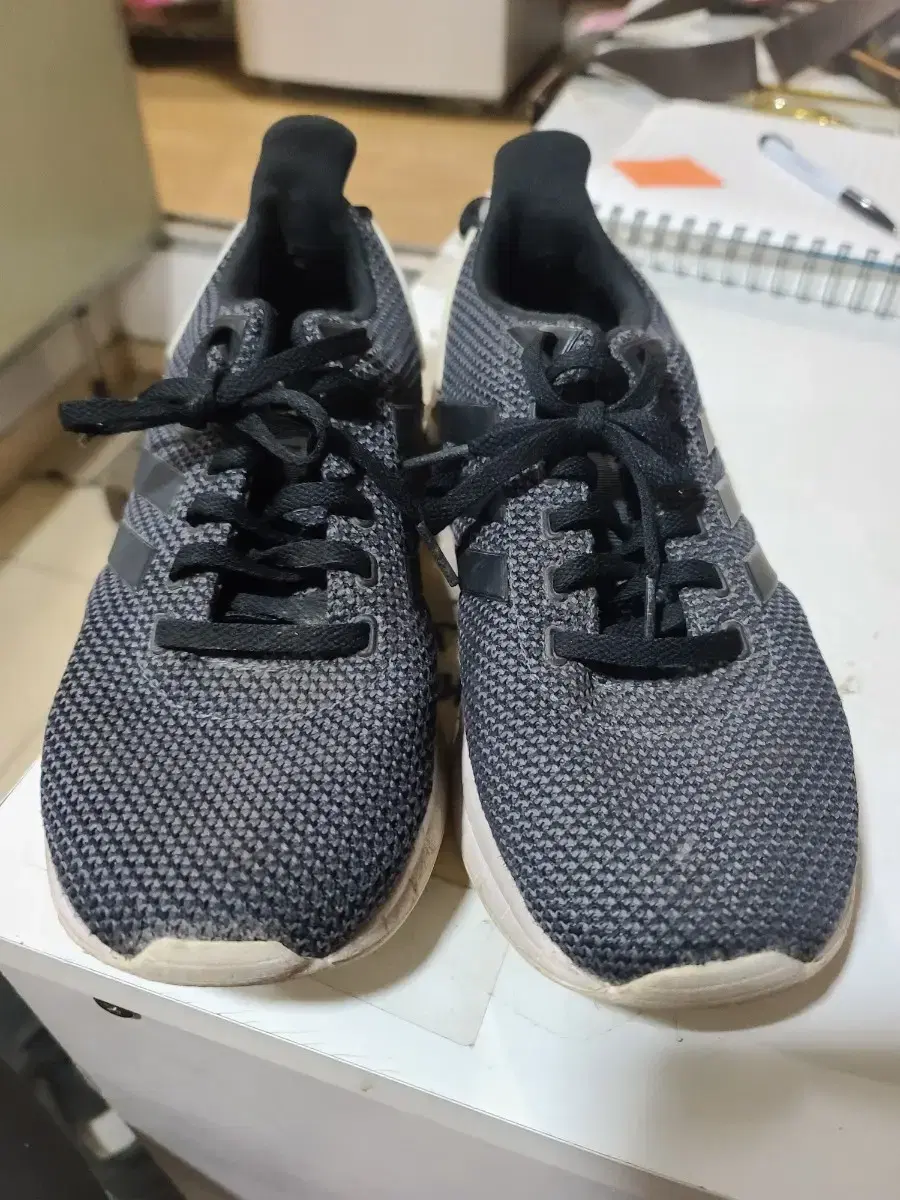 (Size 250) adidas Cloudfoam Shoes!