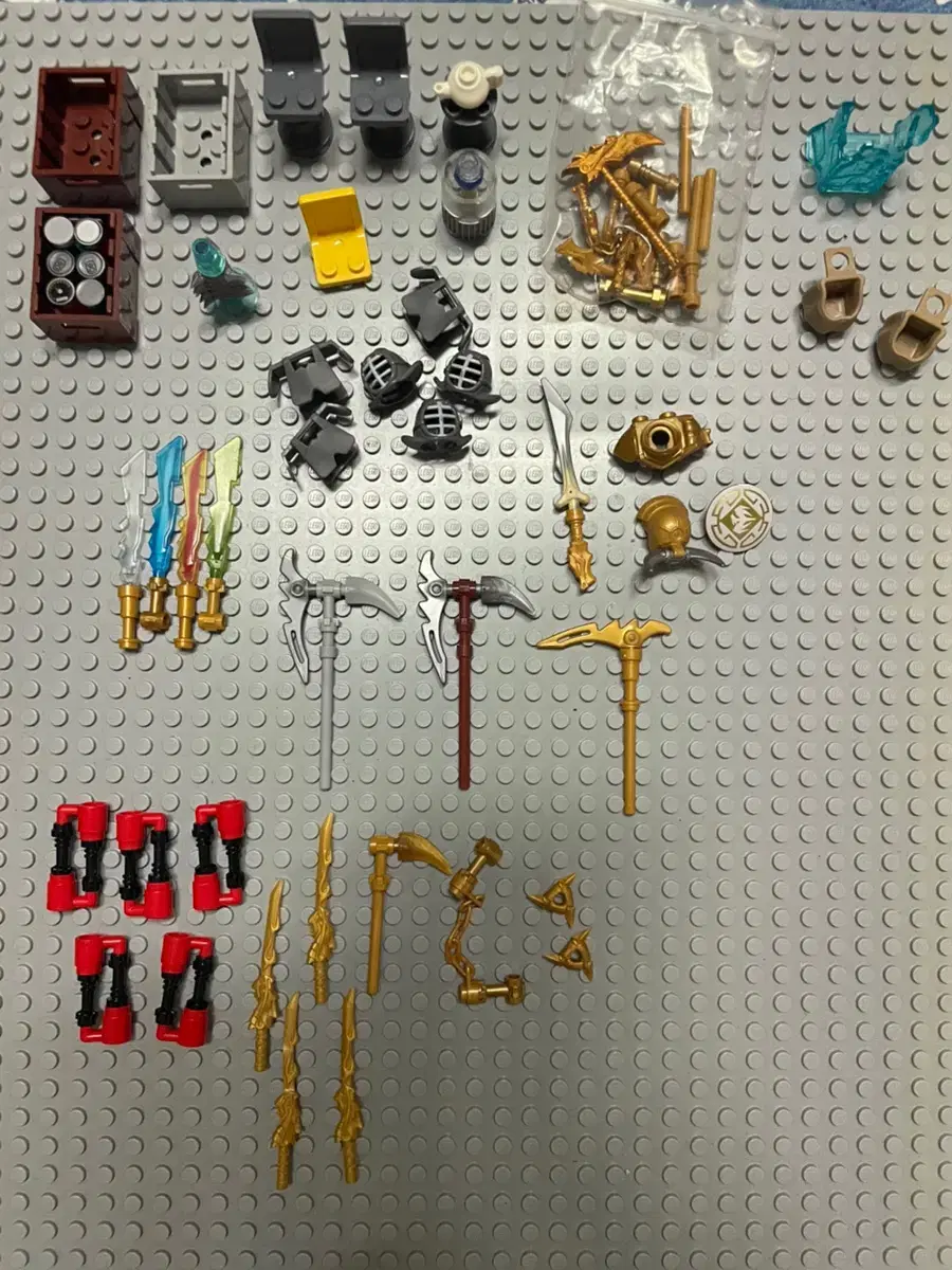 Organizing LEGO props