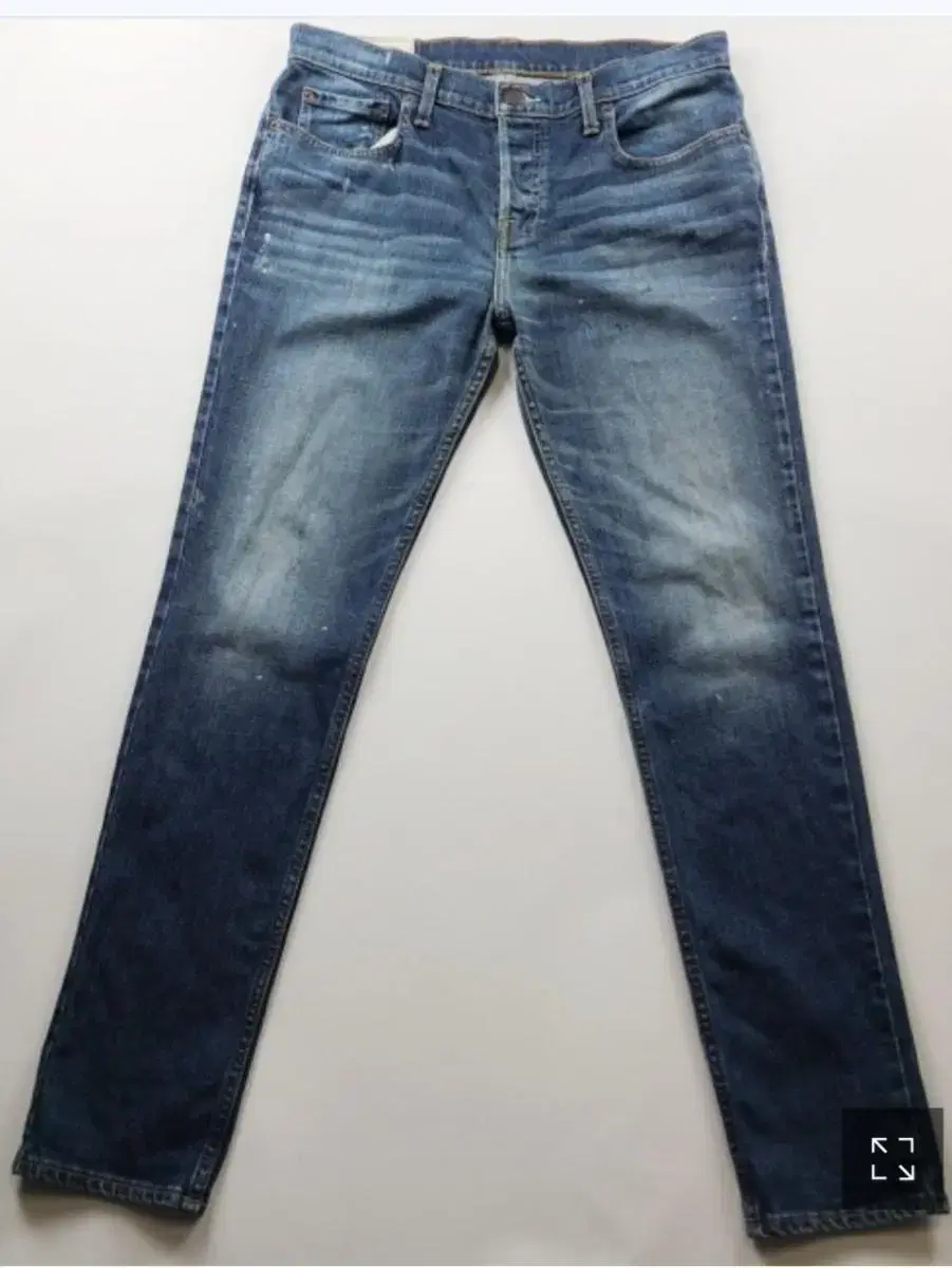 Genuine Hollister size 29