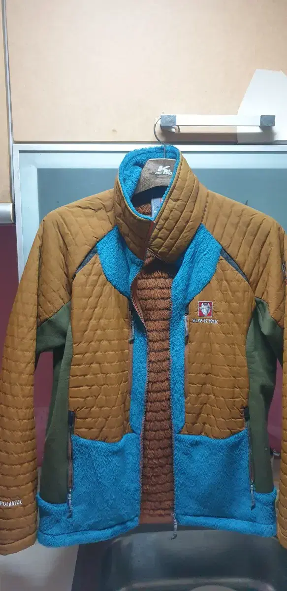 palace polartec go go jacket