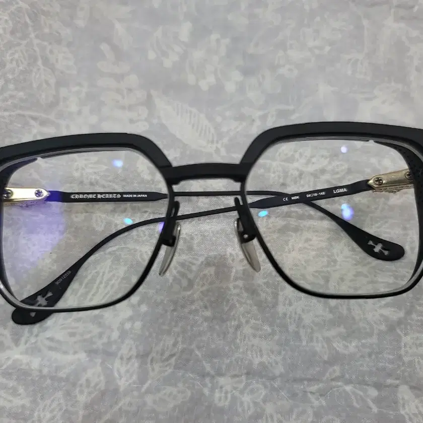 CHROME HEARTS Glasses 크롬하츠,안경,선글라스,하금테,매트블랙 on Bunjang Global Site.