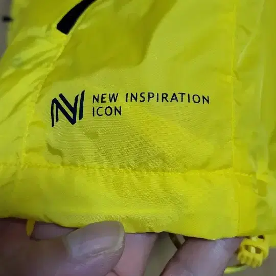 NII  바람막이 95