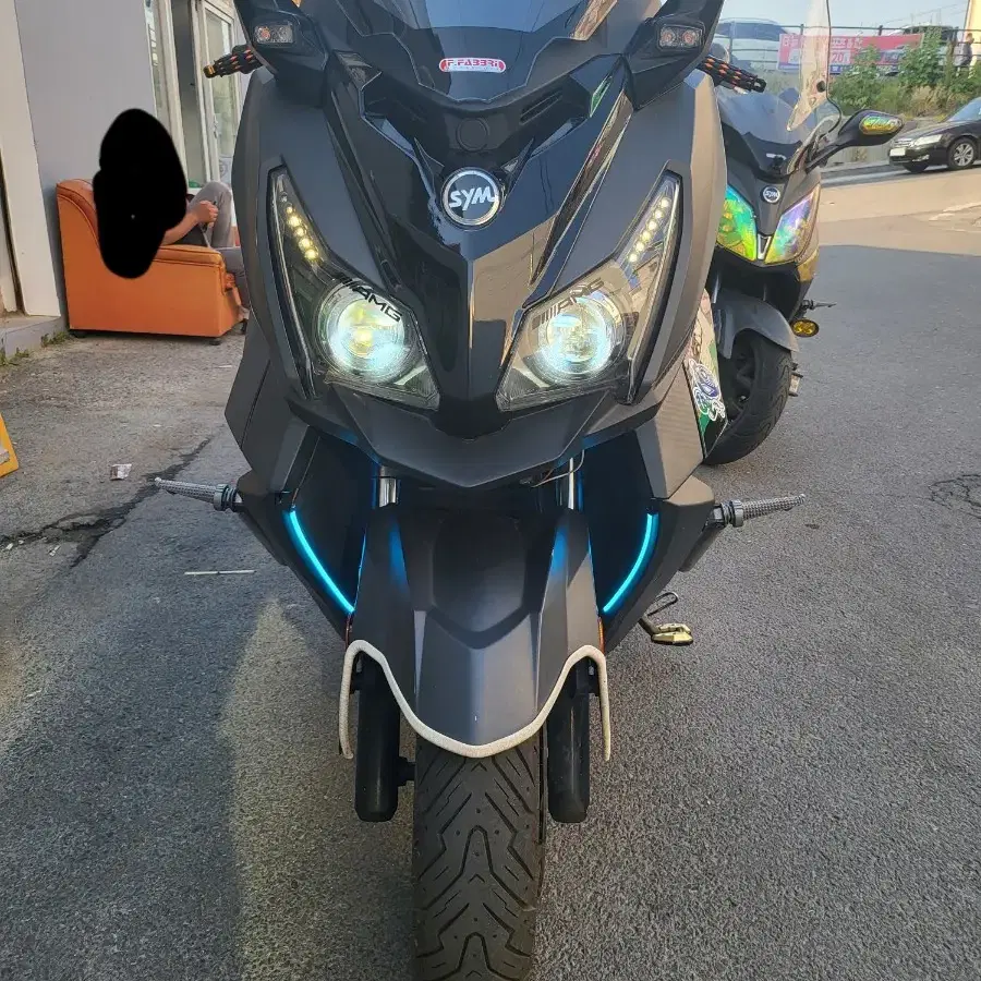 크루심300cc 20년식 ABS 팔아요