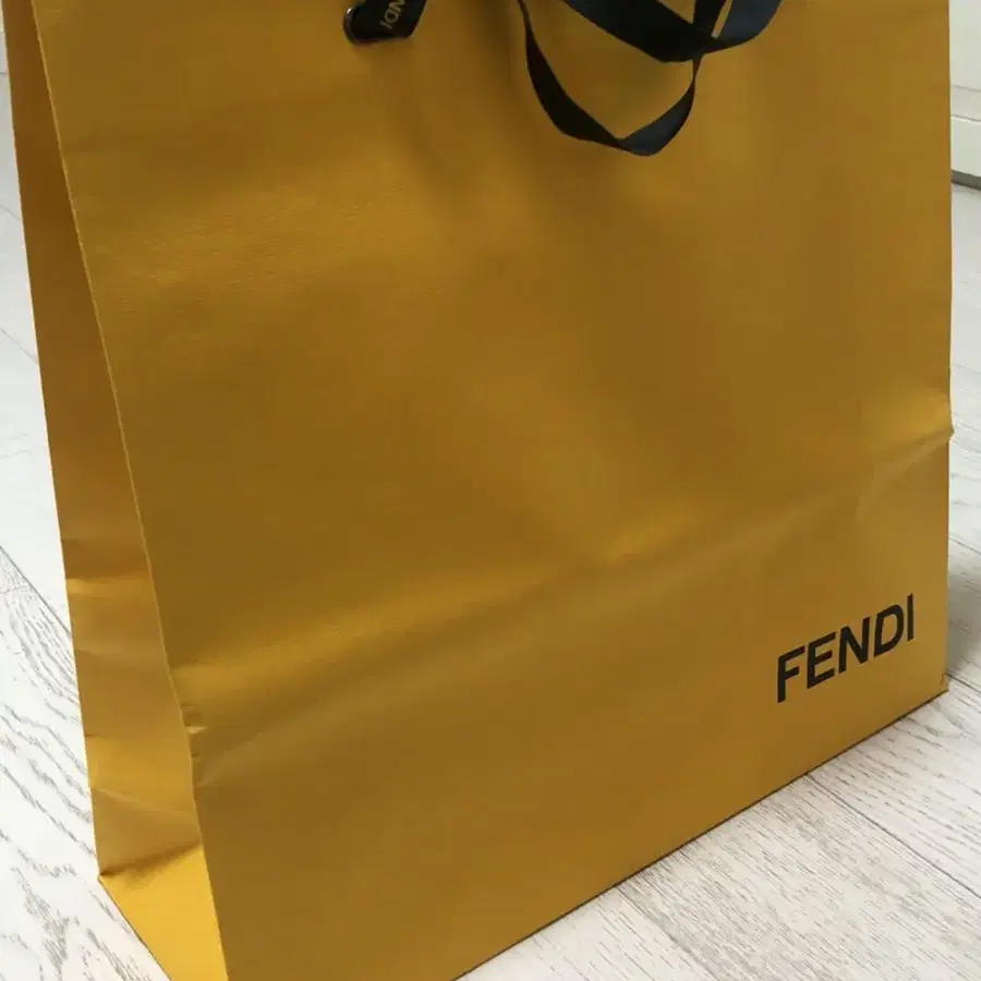 펜디 fendi 정품 쇼핑백