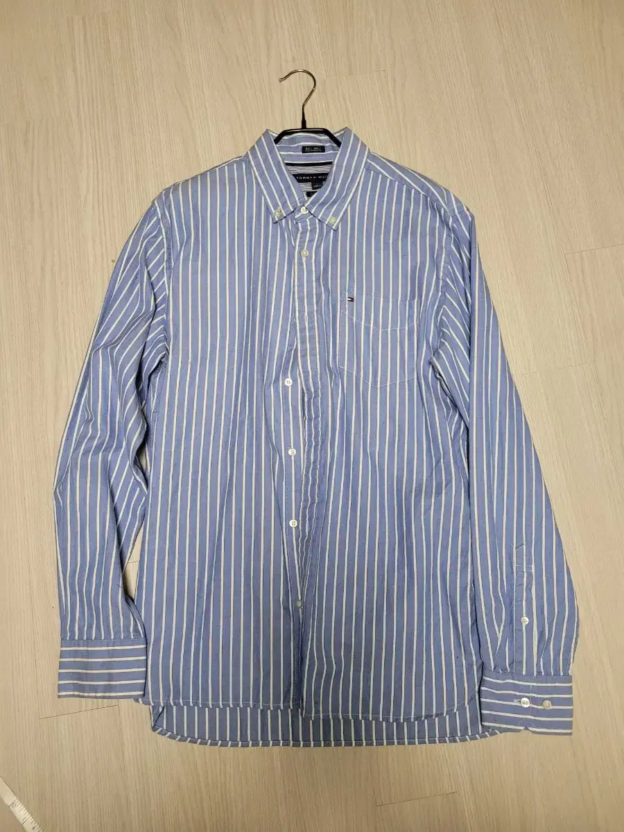 Tommy Hilfiger Shirt M