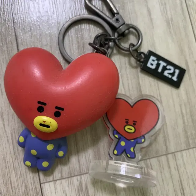 BT21 타타 피규어키링+아크릴스탠드 일괄