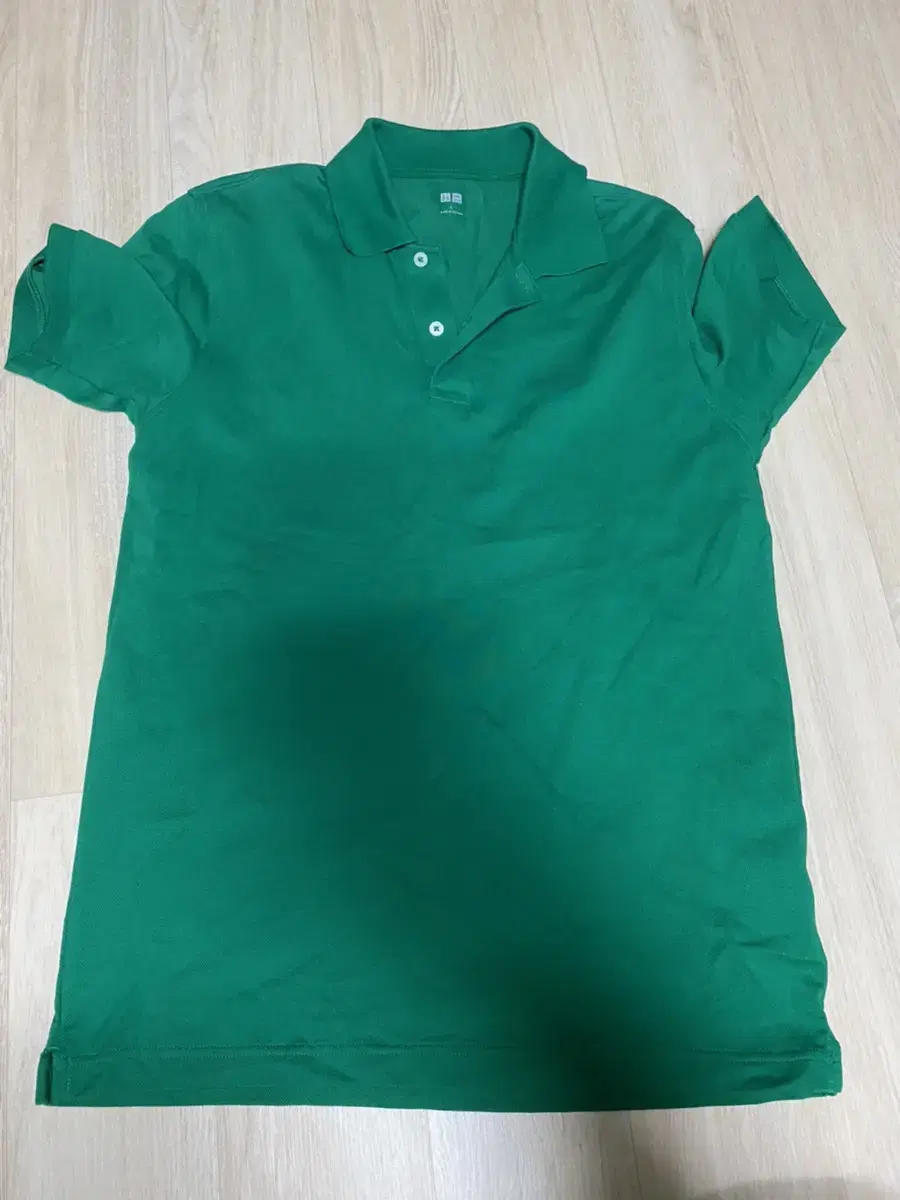 UNIQLO Short sleeve polo shirt 