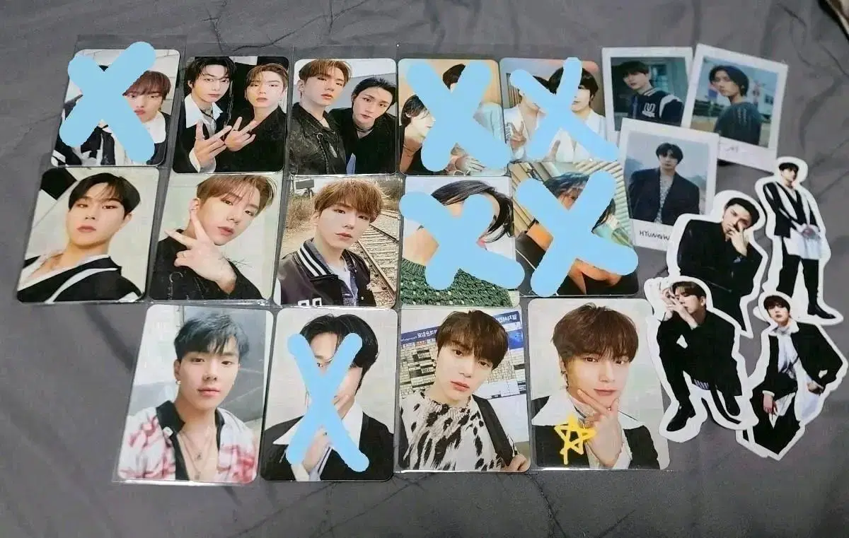 Monsta X monstax album photocard pola Sticker