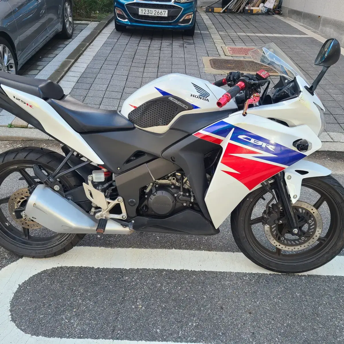 cbr125 건담 2015년식 155만원 급매합니다