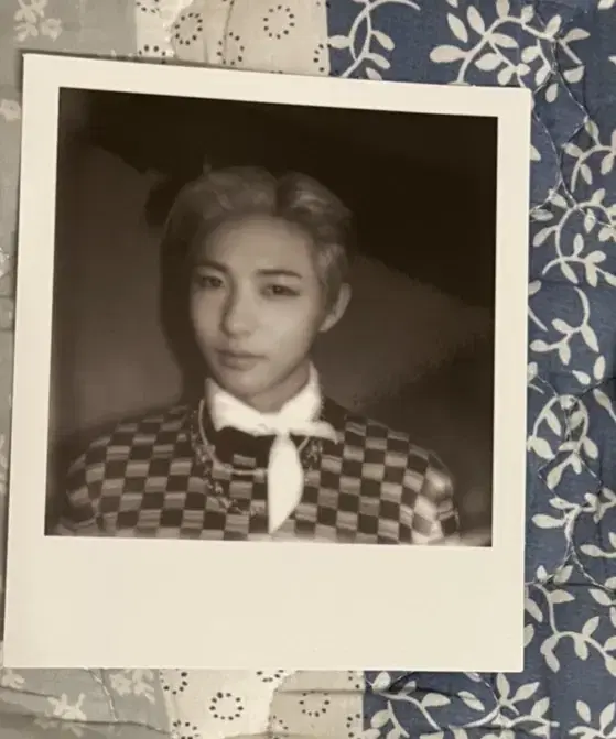 NCT Dream renjun Hello Future Black and White Polaroid