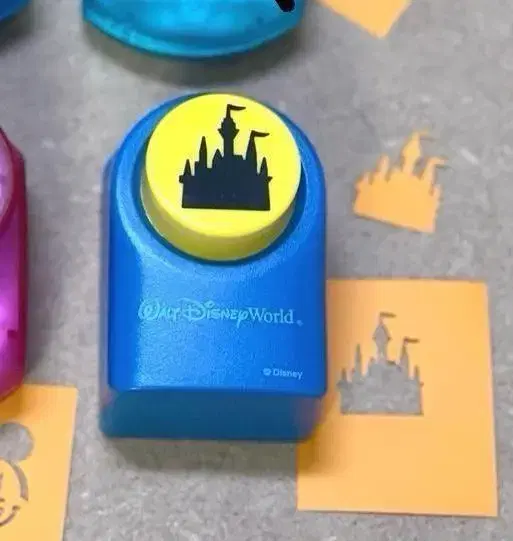 (Rare/Unsealed) Disney Castle Shape Punch