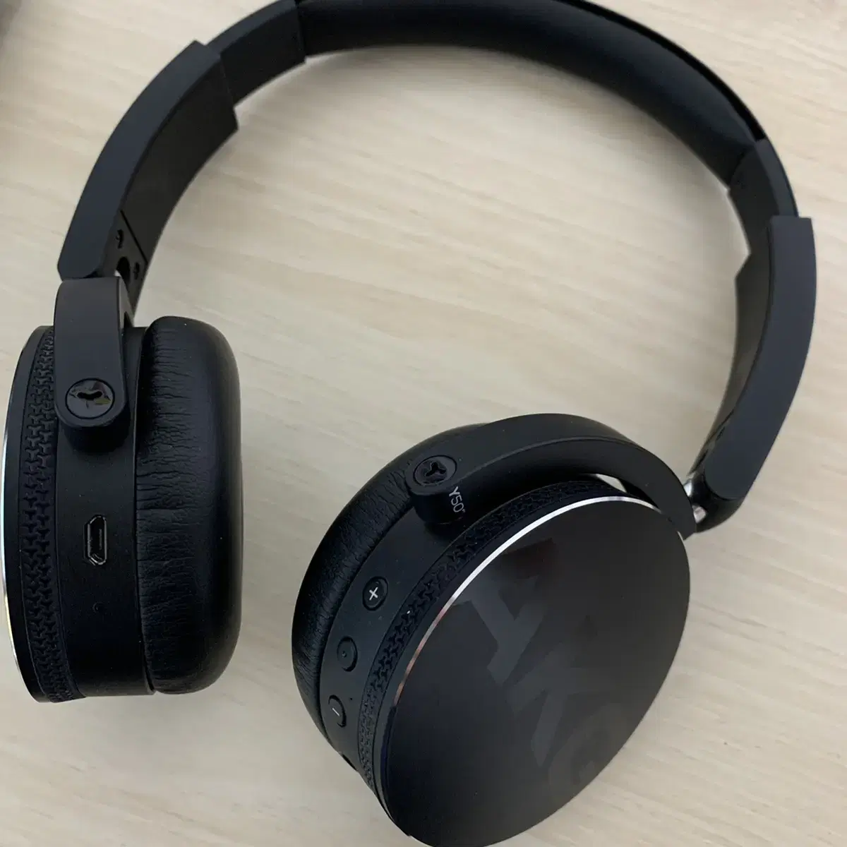 AKG 무선 헤드셋 Y50BT (택포)