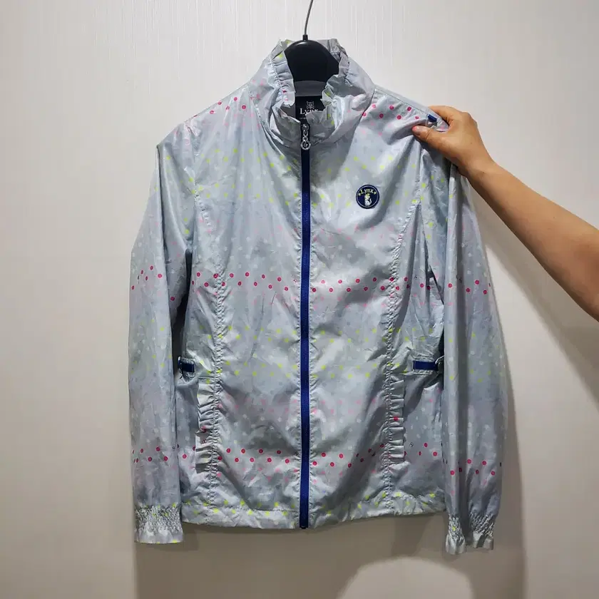 Women's Golf Apparel Lynx,링스,여성골프웨어,여성골프바람막이 on Bunjang with safe