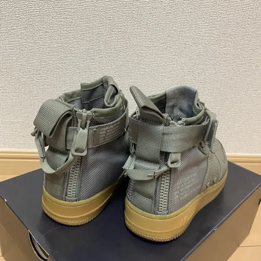 나이키 에어포스 WSF AF1 MID NIKE AIR FORCE 1 (2