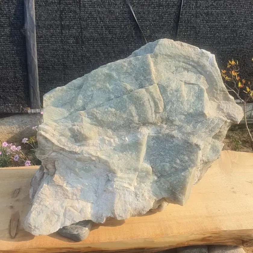Jadeite #춘천옥,#옥,#원석,#옥산가 on Bunjang Global Site.