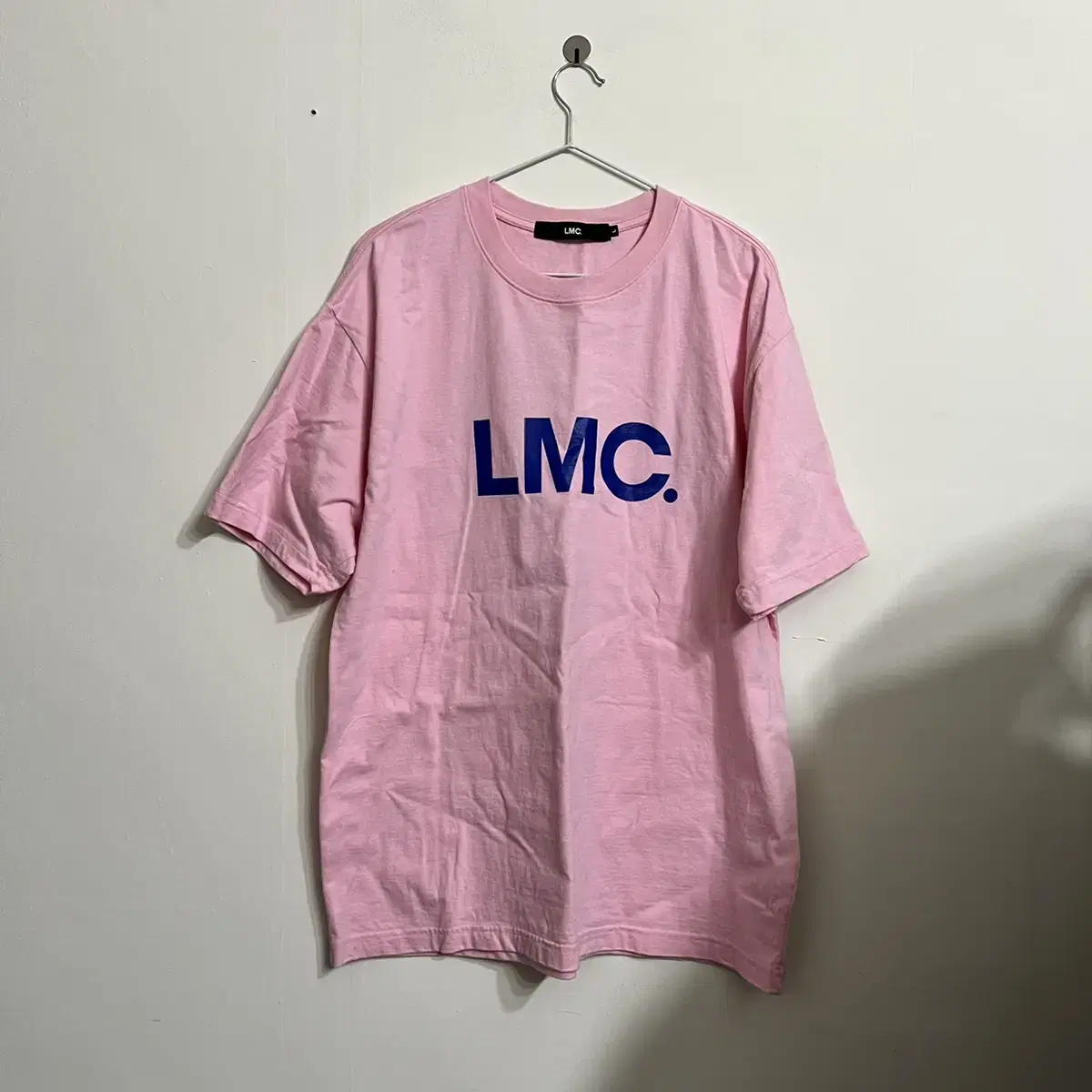 LMC 빅로고티