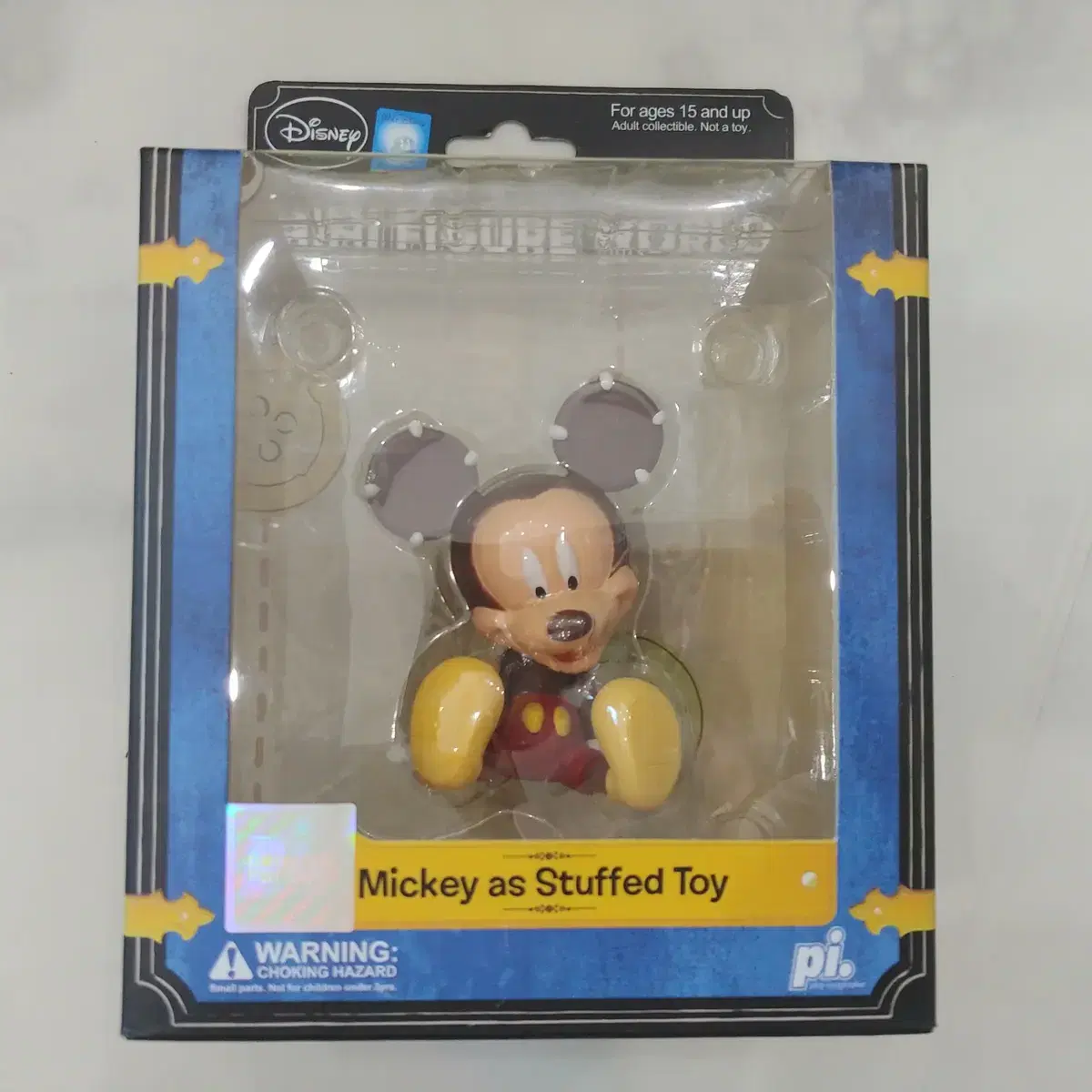 디즈니 미니 피규어 Mickey as Stuffed Toy