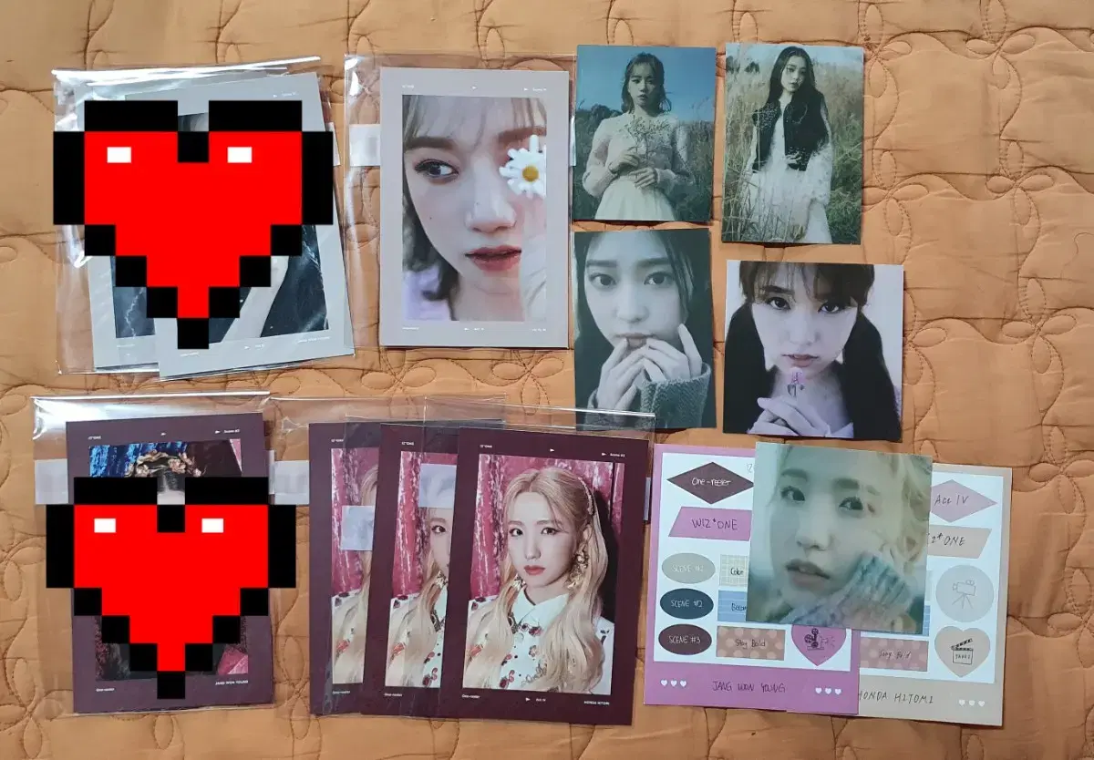 iz*one album photocard WTS the photo card components