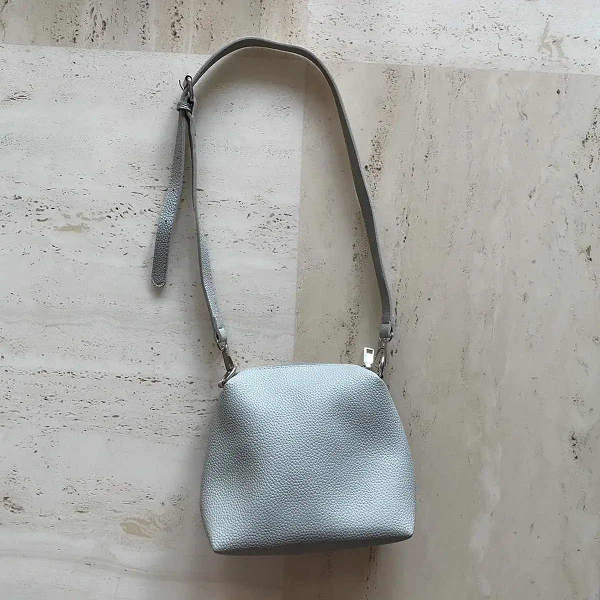 Gray cross bag