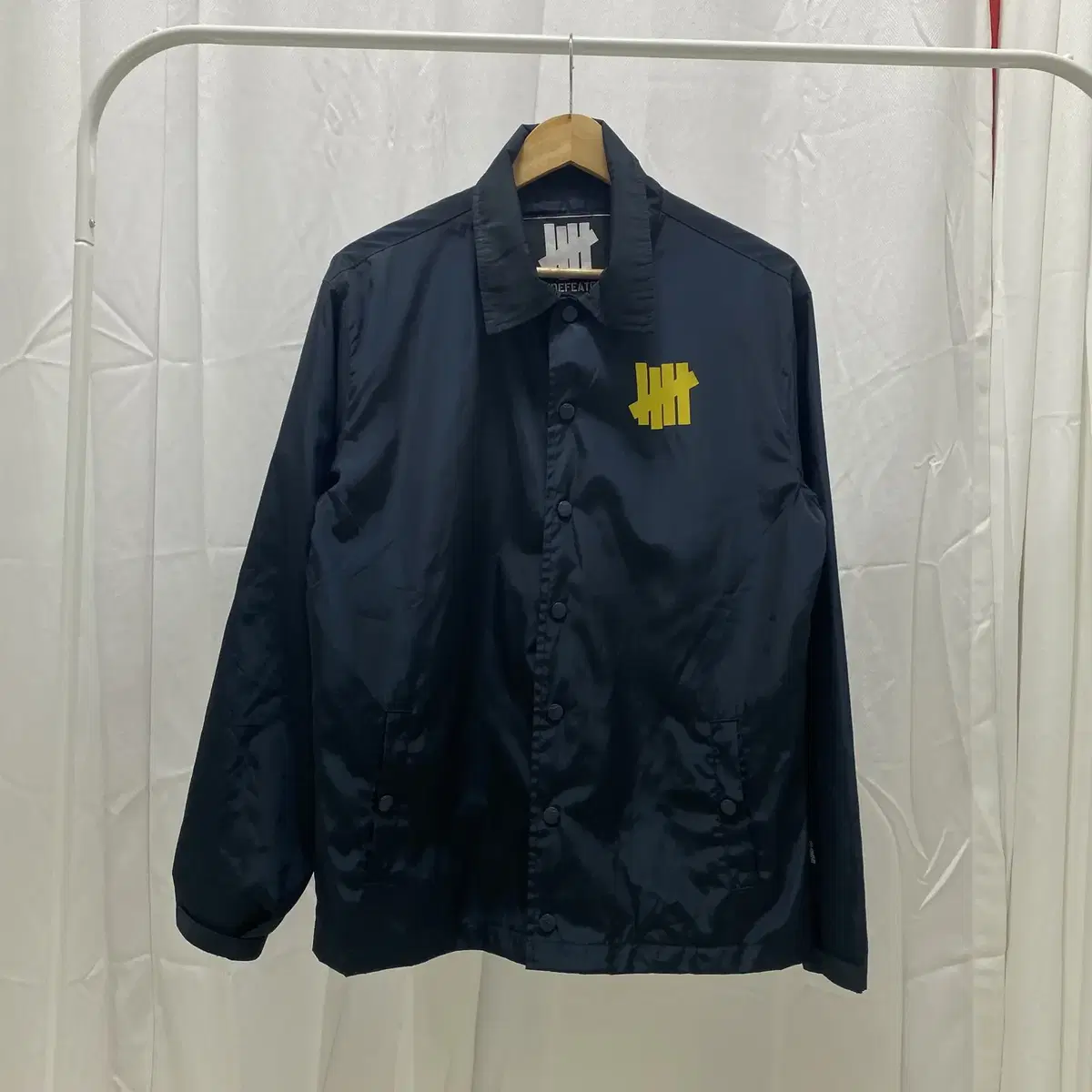 [M] UNDEFEATED Coach Jacket Navy