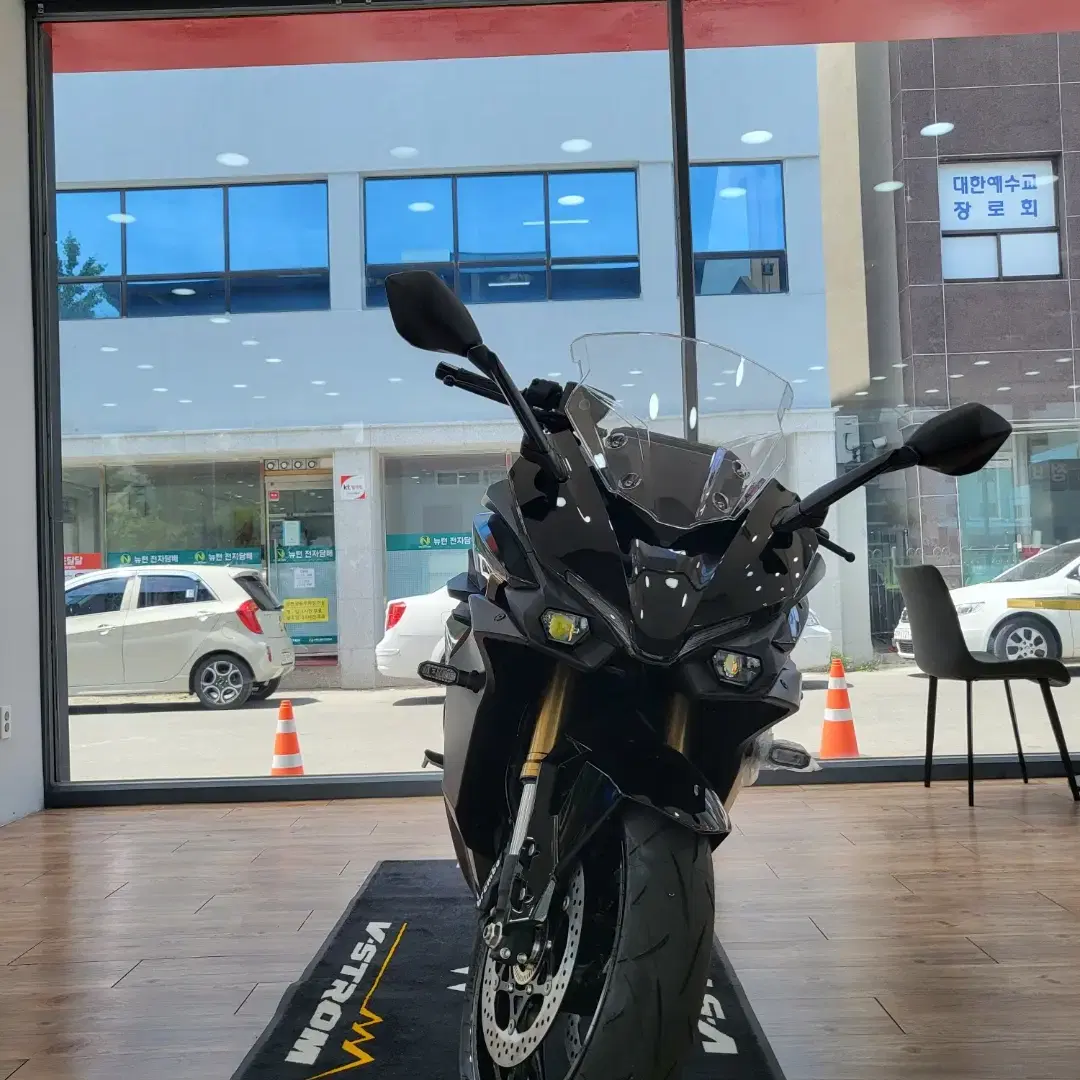 GSX-S1000GT 24년신차 판매합니다.(프로모션진행중)