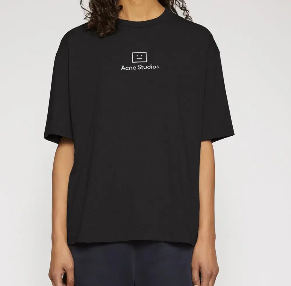 ACNE STUDIO REFLECTIVE FACE MOTIVE T-SHIRT XS