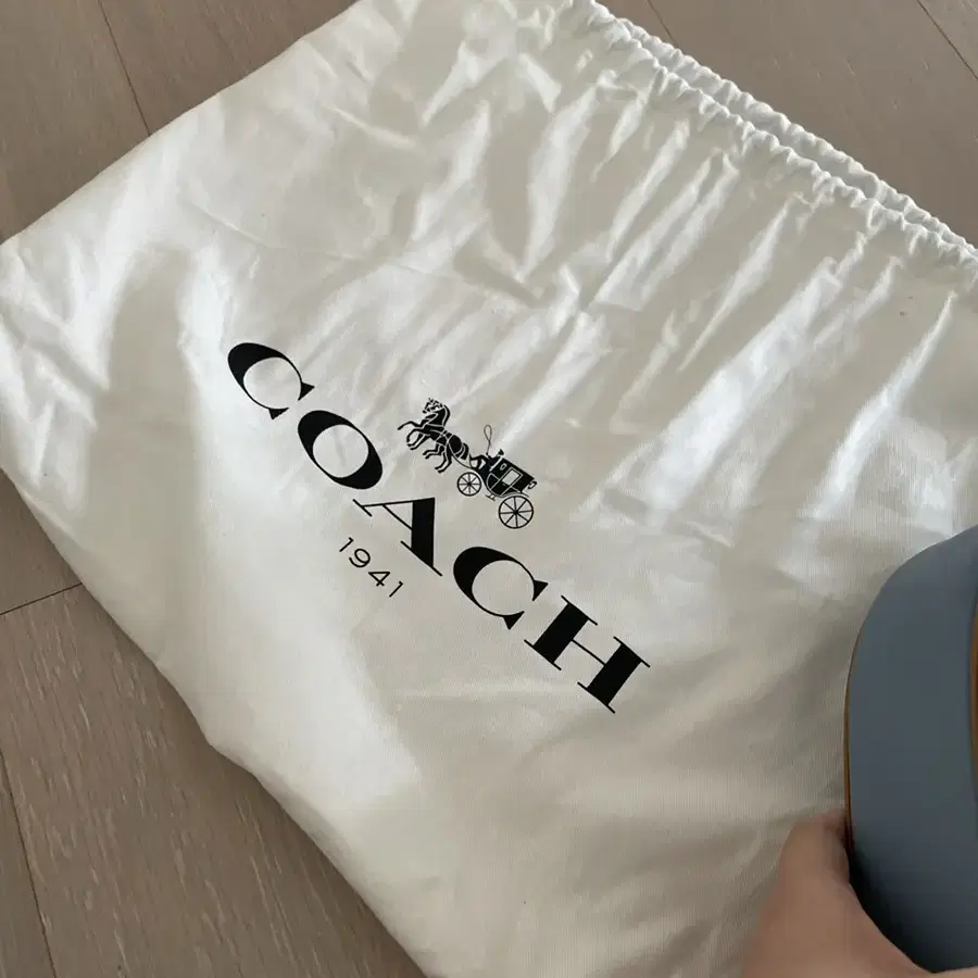 코치(coach) 가방  판매합니다