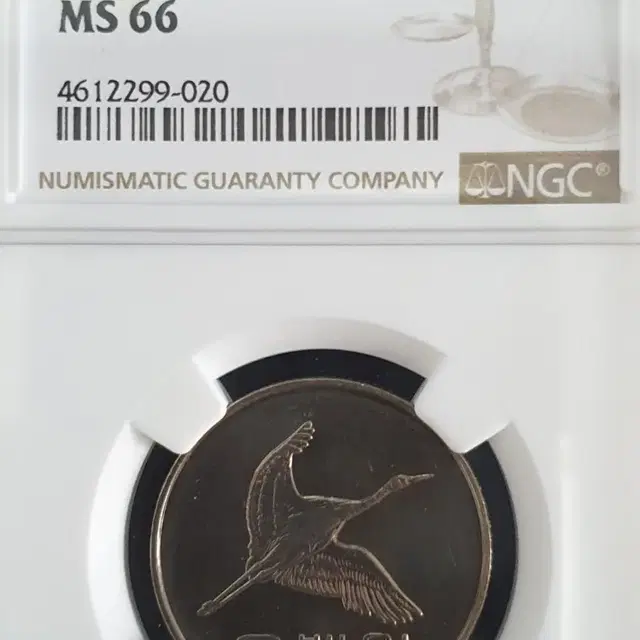 1988년 500원 NGC 66등급 주화