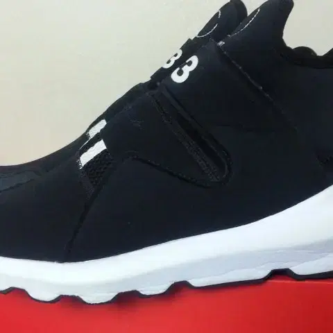 아디다스 Y-3 스베로우 블랙 275