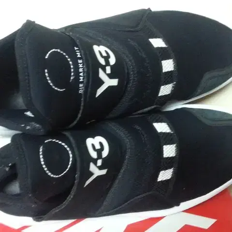 아디다스 Y-3 스베로우 블랙 275