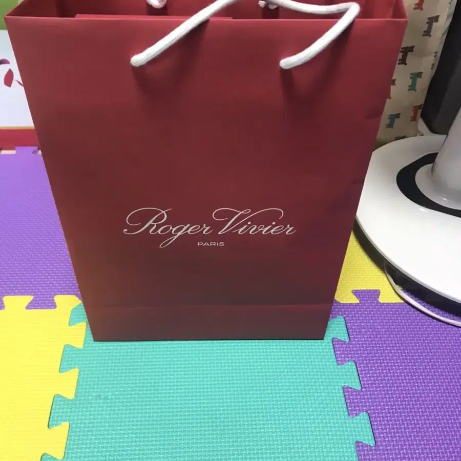 (풀박스)  로저비비에 고메틴 발레리나 플랫슈즈 (roger vivier