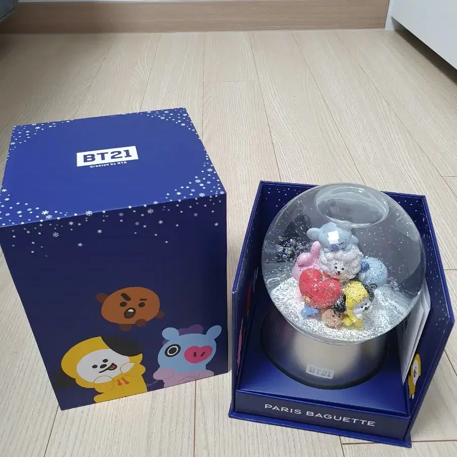 BT21 미러볼