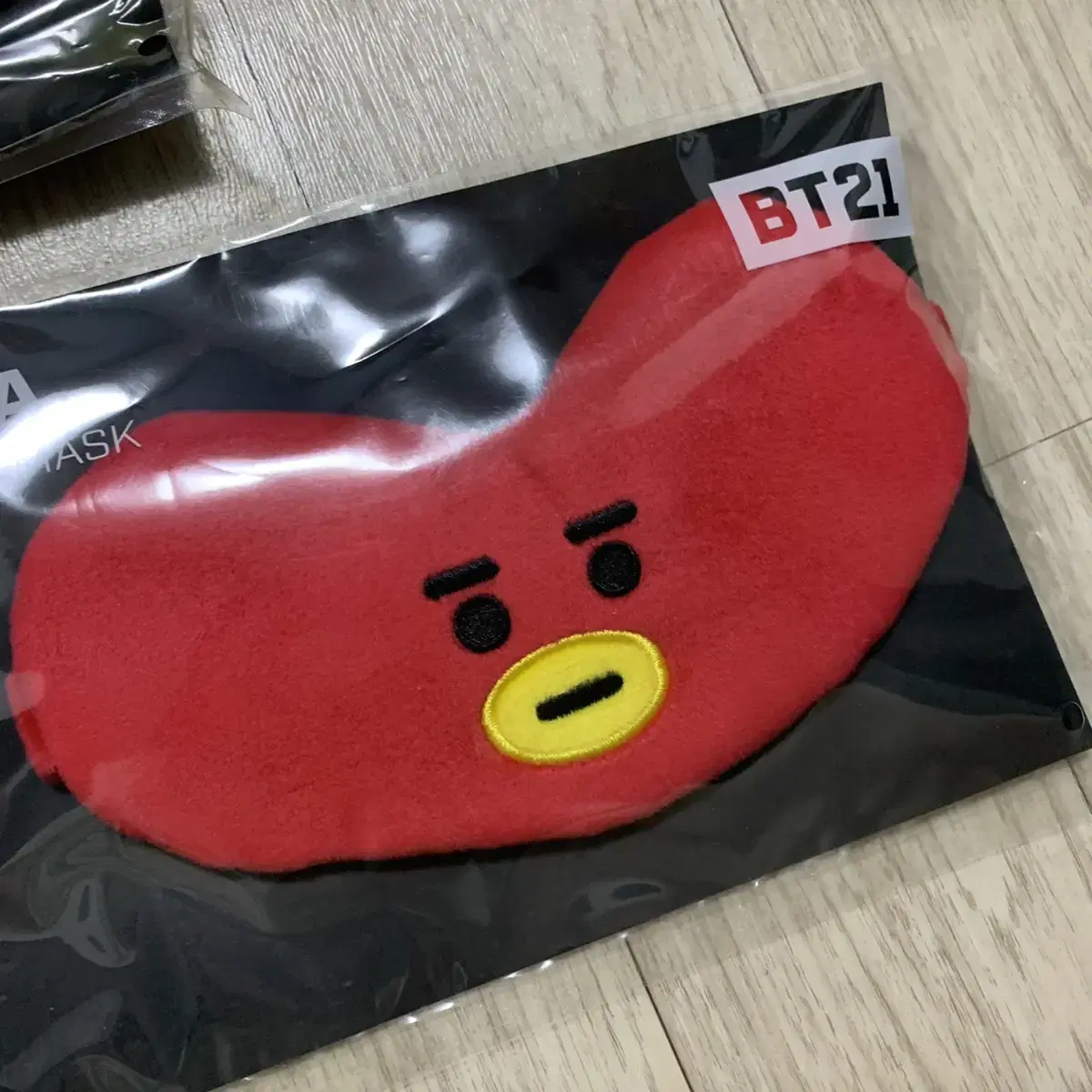 BT21 타타. 치미