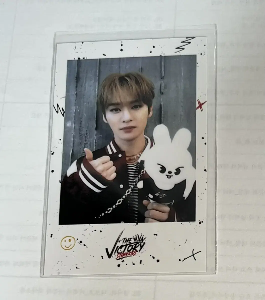 [straykids] skzoo lee know leavitt polaroid photocard