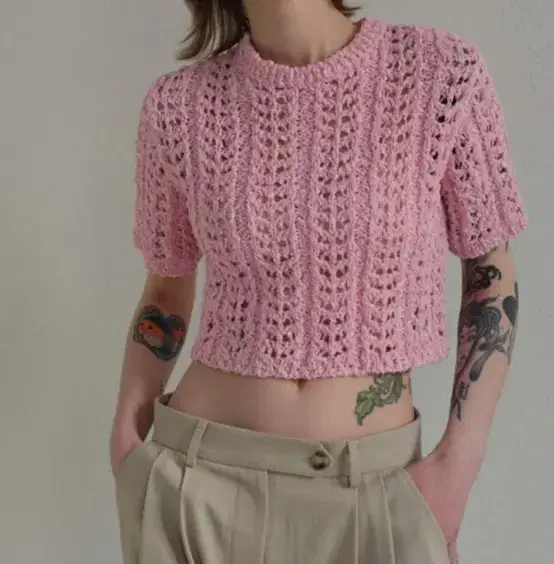 Sassy cropped knit short sleeve pink pink