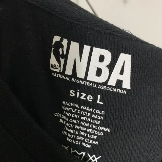 NBA 반팔티셔츠 L사이즈